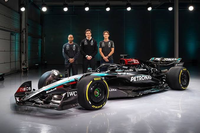 Mercedes-AMG PETRONAS